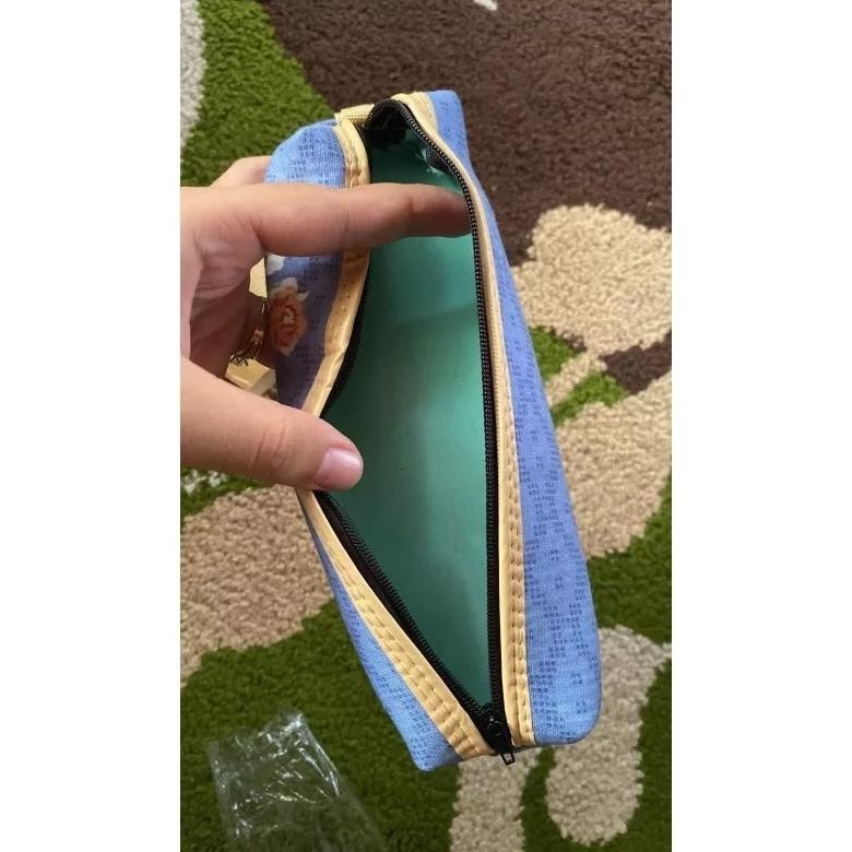 

Cuci Gudang Souvenir Pernikahan 50 Pcs Tempat Pensil Atau Pulpen Motif Batik Kemas Plastik Gratis Kartu Ucapan Promo
