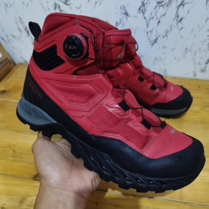 SEPATU HIKING GUNUNG K2 BOA SYSTEM SIZE 41