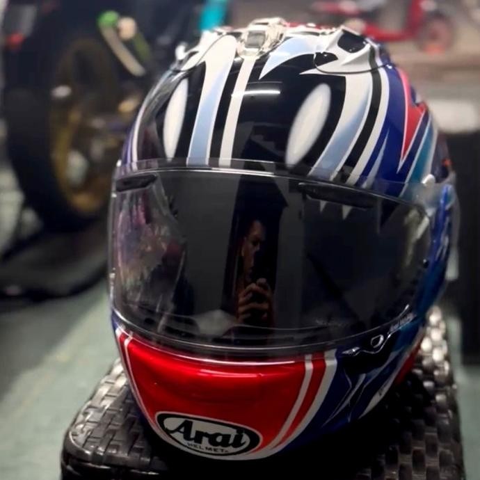 ARAI RX7X NAKANO RABBIT RED