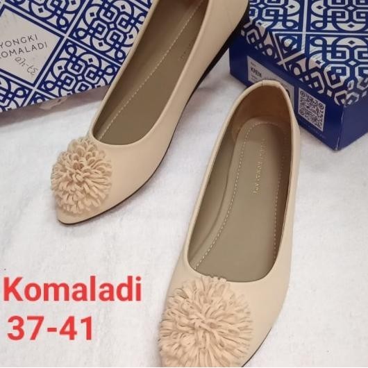 Sepatu Wanita Flat Shoes Yongki Komaladi