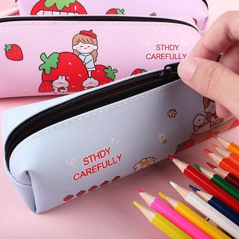 

et-98 Tas Pensil Tempat Alat Tulis Motif Strawberry Bahan PU Japanese Style Import Terlaris