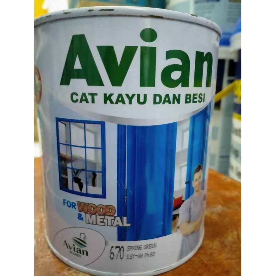 Produk Cat kayu besi AVIAN 670 Spring Green cat minyak 1kg hijau daun