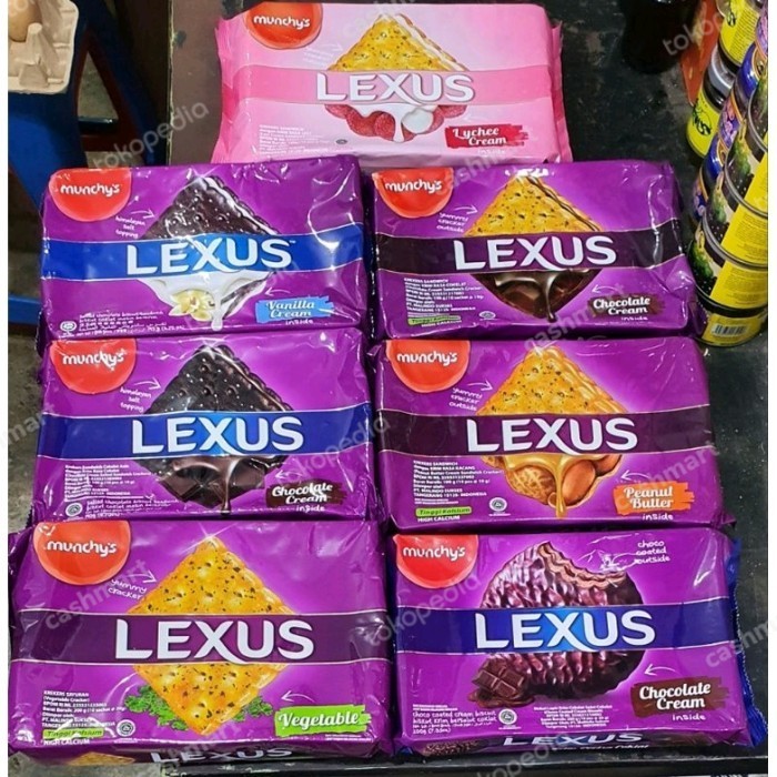 

STOK TERBATAS Varian Munchy's Lexus Biscuit Malaysia / Roti Lexus Malaysia