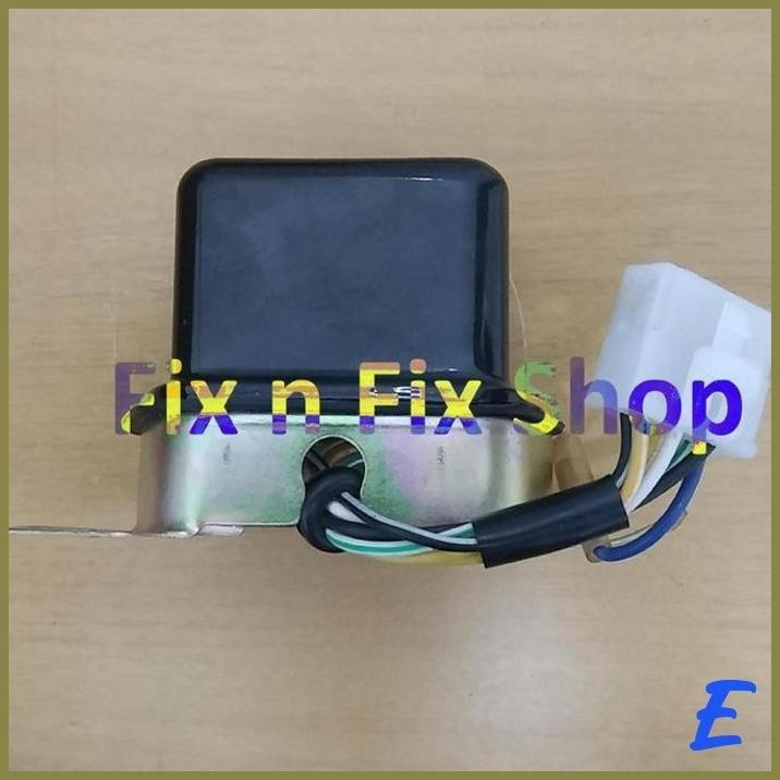 | FXF| VOLTAGE REGULATOR 12V MITSUBISHI COLT T120 OLD T-120 PENGATUR VOLTASE