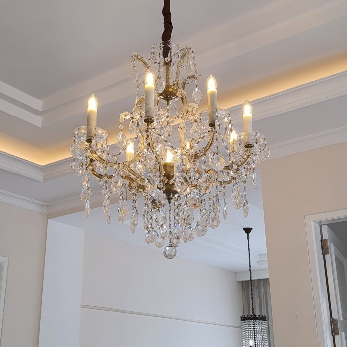 Lampu Gantung Kristal Crystal Ceko Cabang 8 Bohemia