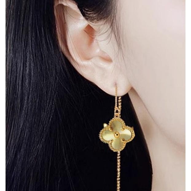 Anting Vancleef Emas Anting Semanggi Emas Mawar 18KAnting Rose Gold