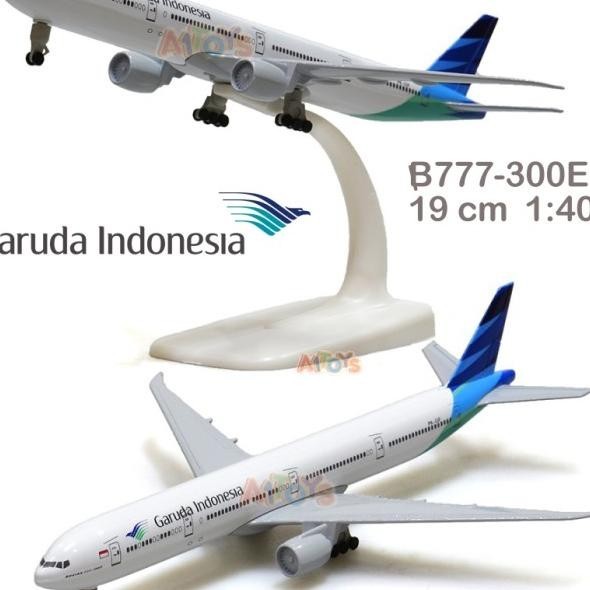 Diecast Pesawat Garuda Indonesia Boeing B777-300Er 19 Cm 1:400