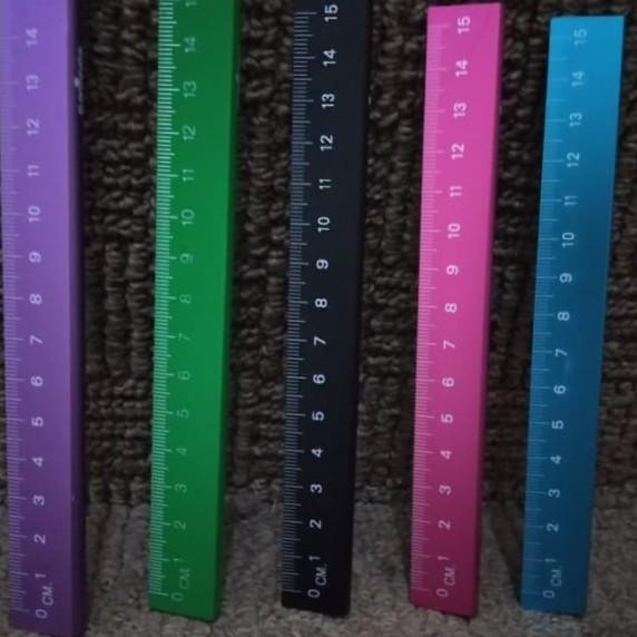 

Sggle Metallic Ruler 15Cm - Ggaris Besi Sggle