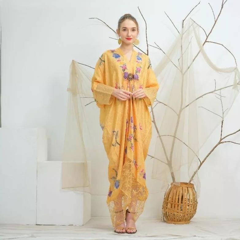 Gamis Kaftan Pesta Mewah Rinjan Batik Idul Fitri Kaca Bunga Batik Batik Modern Batik Kekinian Outfit