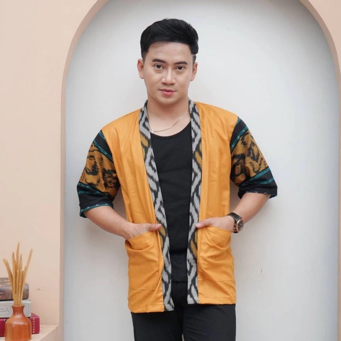 Syahidah - Blaser Kimono Cardigan Etnik Pria Blazer Outer Kardi Tenun Ikat Troso Jepara Toraja Cowok