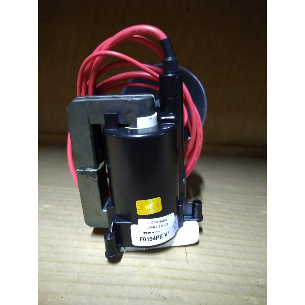 Flyback Playback Fbt TV Sanyo F0194 PENI-SA