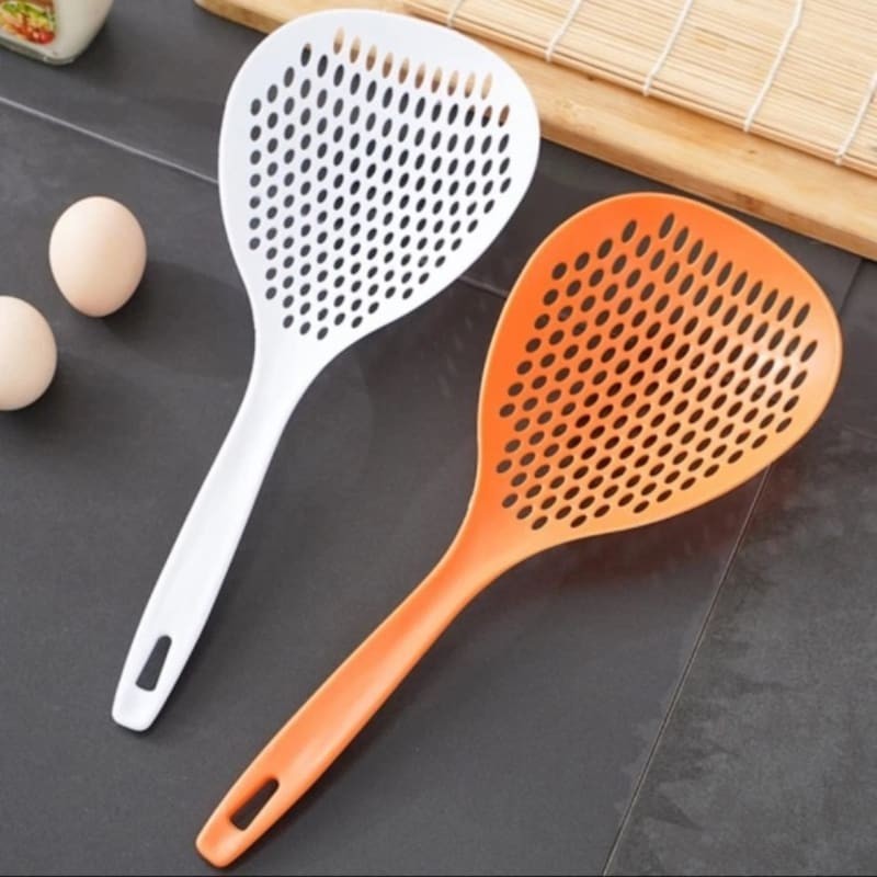 Centong plastik Berlubang/ Centong Bolong/ Centong peniris / Centong Lubang plastik