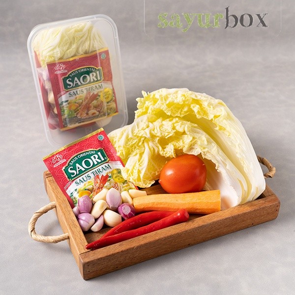 

Ijo-Ijo Kitchen Paket Masak Tumis Sawi Putih & Wortel 1 pack Sayurbox