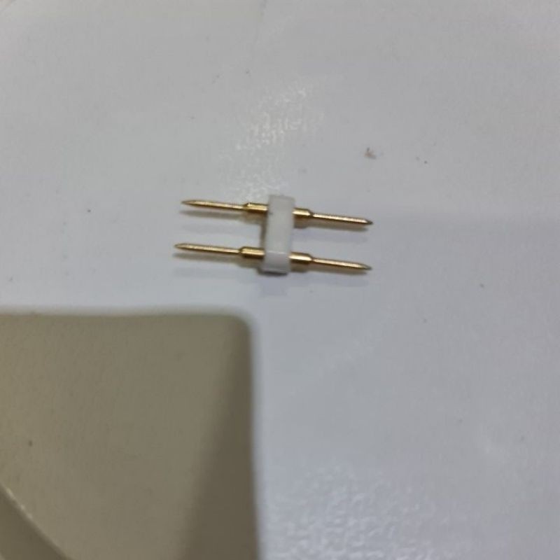 JARUM SOKET LED STRIP/ JARUM SAMBUNGAN SOKET LAMPU LED SELANG STRIP