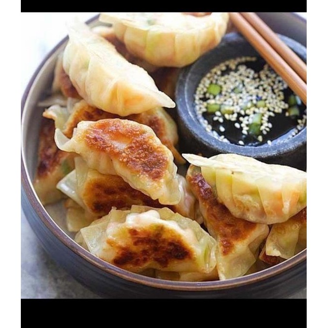 

Gyoza ayam frozen