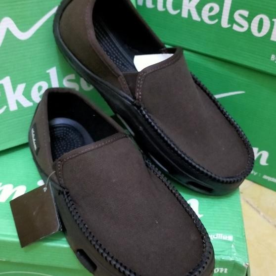 Sepatu Pria Slip On Karet Ardiles Elson Coklat