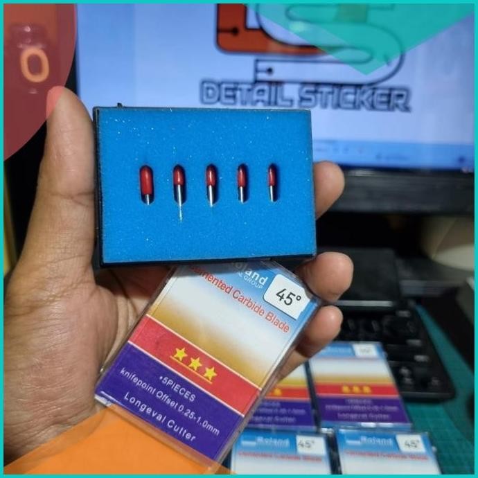 

1BOX Mata Pisau Cutting Sticker Roland Blade 45 Derajat 1box 5pcs 140