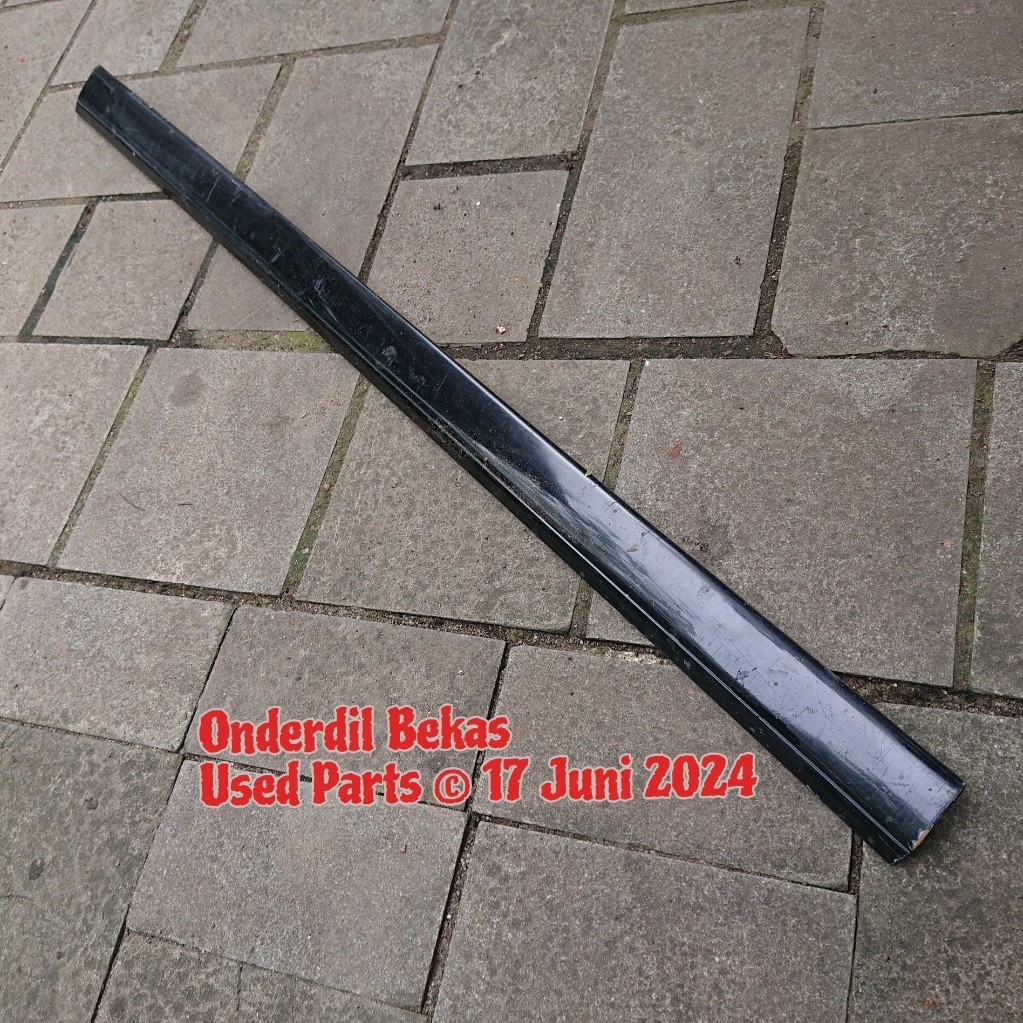 list body pintu kanan depan FR Mercedes Benz w202 gen 1