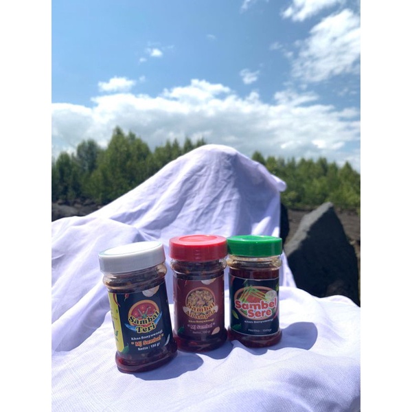 

Sambal khas Banyuwangi isi(3pcs)tuna, sere, atiampela