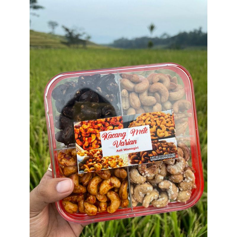 

KACANG METE MIX 4 VARIAN RASA - Berat 500 Gram