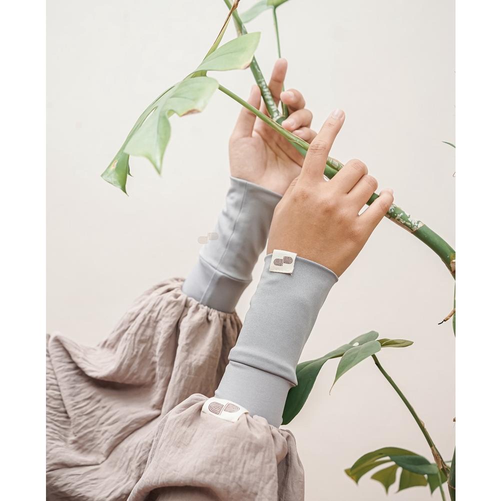 TERLARIS Handsock Hada-Dheambunproject Polos Manset banana