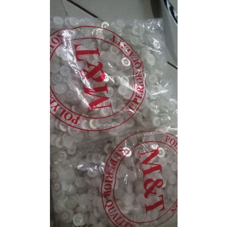 kancing hem warna putih bening lobang 2/4