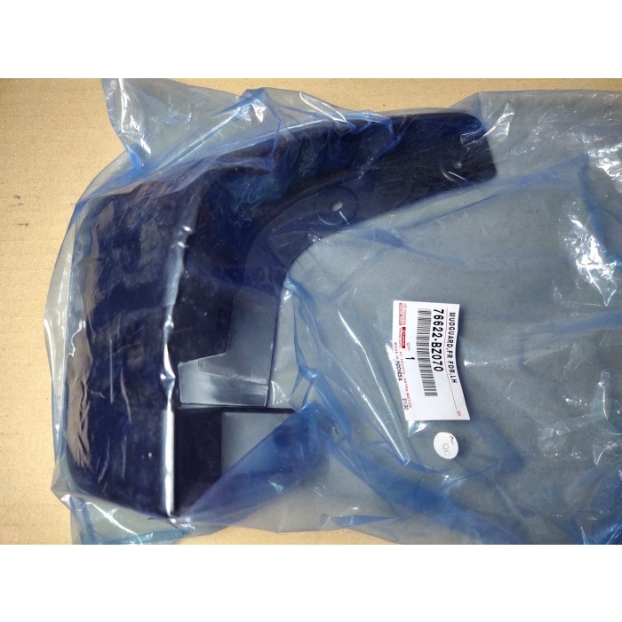 Mudguard karpet lumpur roda depan kanan avanza 2005-2011 original