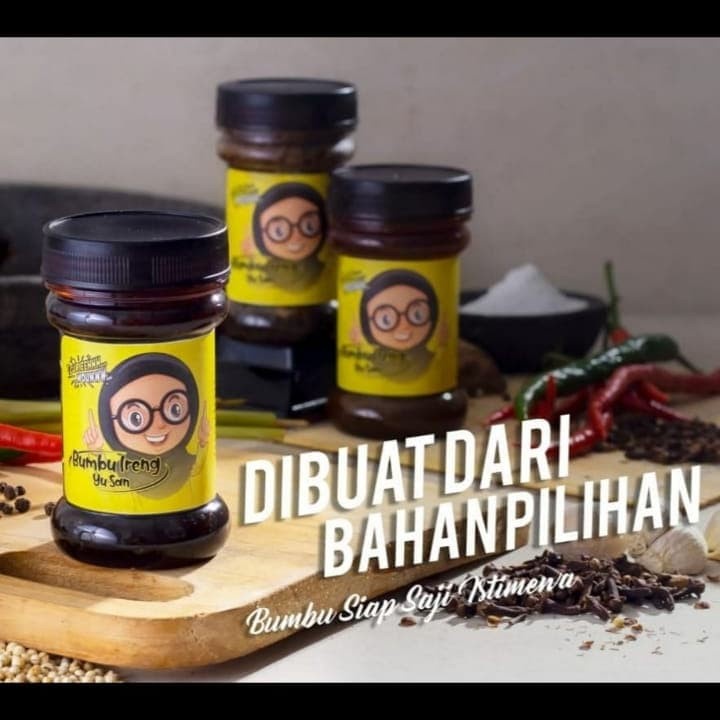 

Bumbu Ireng Yu San Kemasan Rasa Original dan Pedas Yusan Sambal Kemasan Per Botol