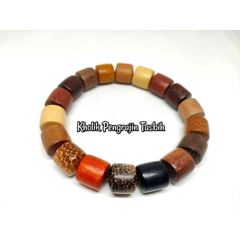 Gelang kombinasi 12 macam kayu