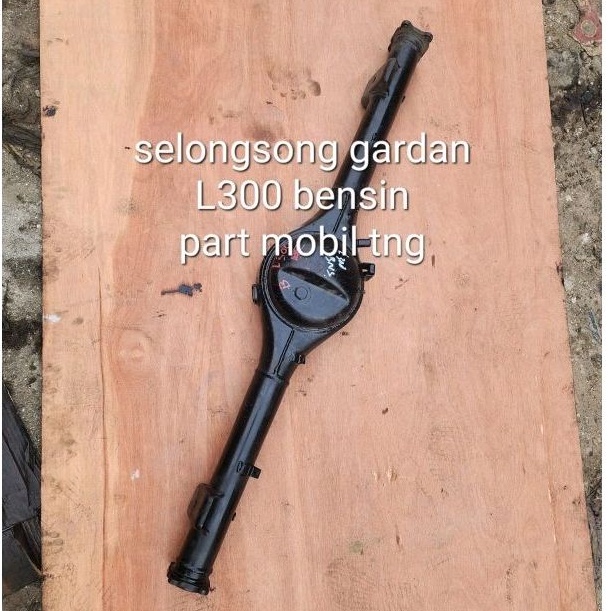 Selongsong Serubung Gardan Mitsubishi L300 Bensin Lama Gardan Kecil