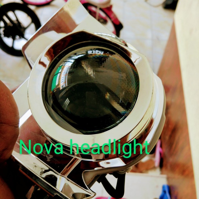 {Bekas} projie projector fortuner vrz original copotan Murah