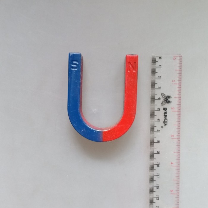 

MAGNET BENTUK HURUF U BESAR ALAT PERAGA PENDIDIKAN SEKOLAH BESI BERANI