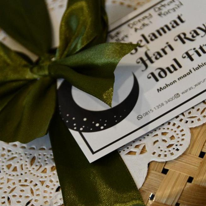 

Pisang besek hampers (Bingkisan) birthday, imlek dll