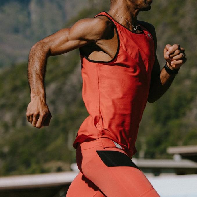 TRACKSMITH SINGLET