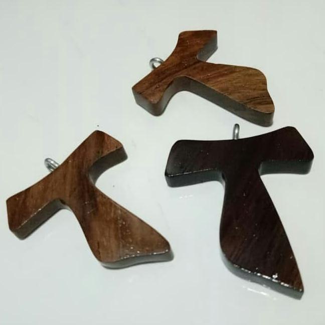 salib rosario kayu Tau Tao