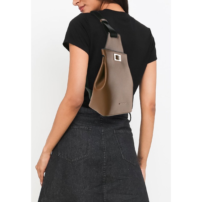 Tas Selempang Hush Puppies Original Wanita SlingBag Sling bag desain shopisticated untuk easy weeken