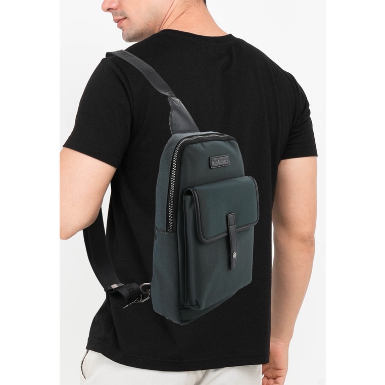Tas Selempang Hush Puppies Original Pria Bahu 1 kompartemen depan dengan top flap kancing magnet Kan