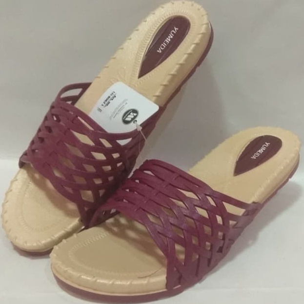 Star Seller. Sandal Empuk | Sendal Karet | Sandal Ibu-ibu Motif Silang ✧