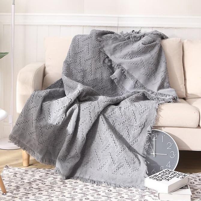 Nordic Blanket / Selimut Sofa