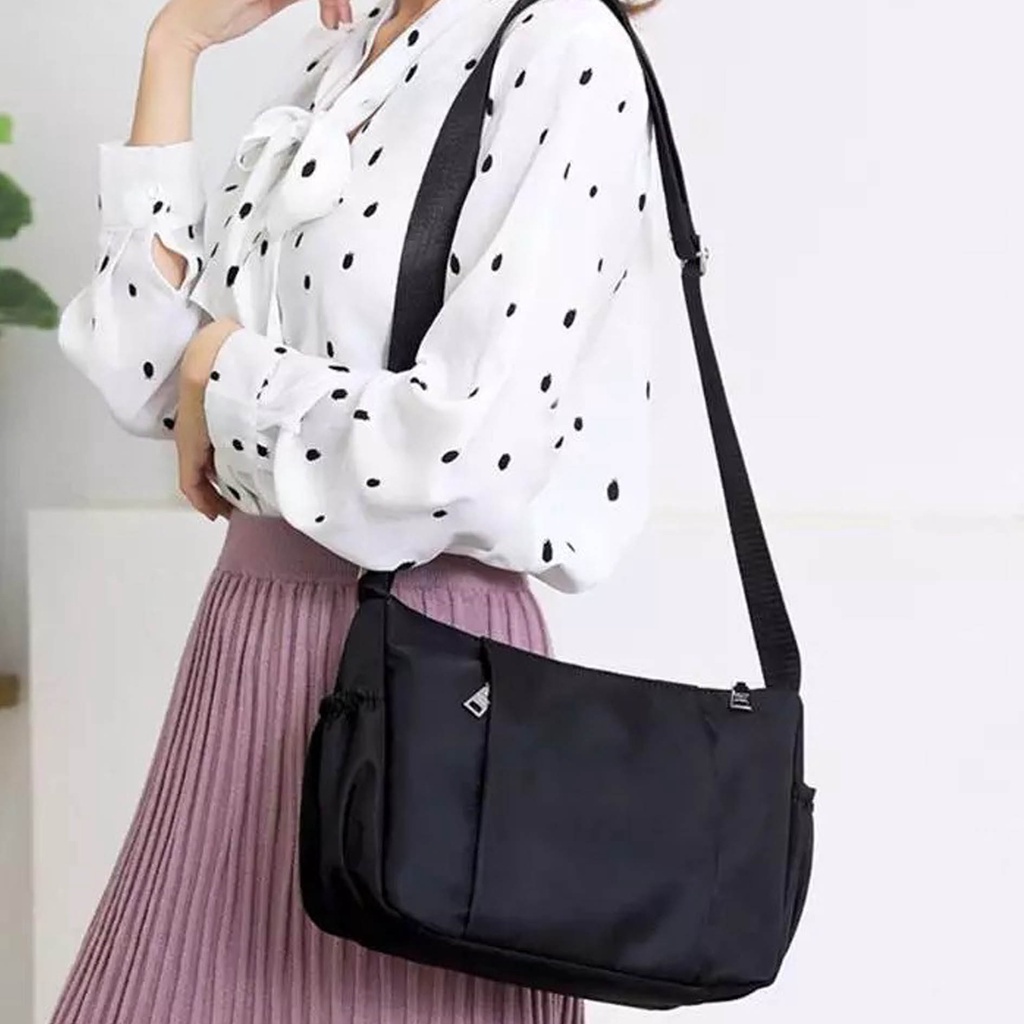 TAS CRISTINE / TAS BAHU BESAR / TAS SLEMPANG CRISTINE / TAS BAHAN MICRO / TAS SIMPLE / TAS FASHION /