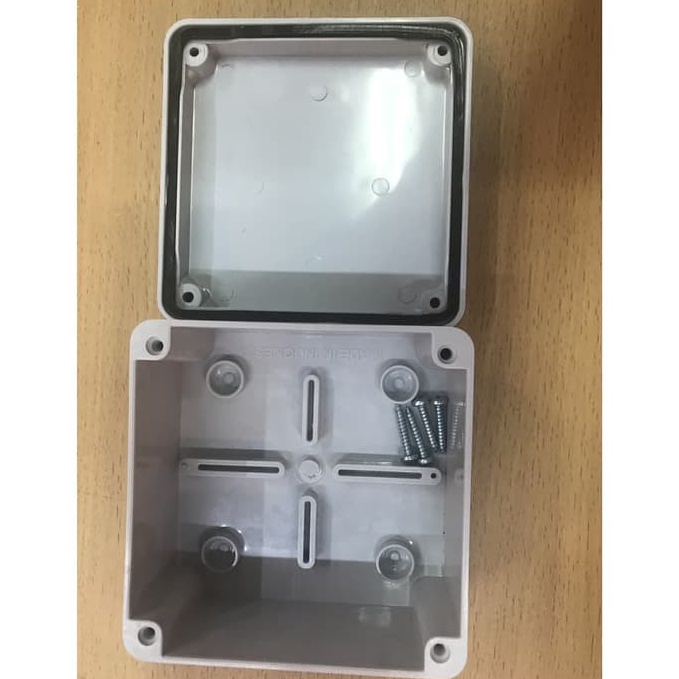 DL39 Duradus abu polos 100x100x50 / Junction Box 10cm / Duradus SM 10cm POLOS / Box SM 100x100x50mm 
