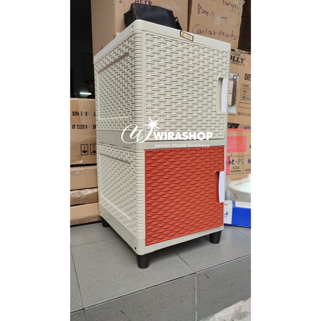 Lemari Plastik Akako Swing Susunan 2 ni Serbaguna