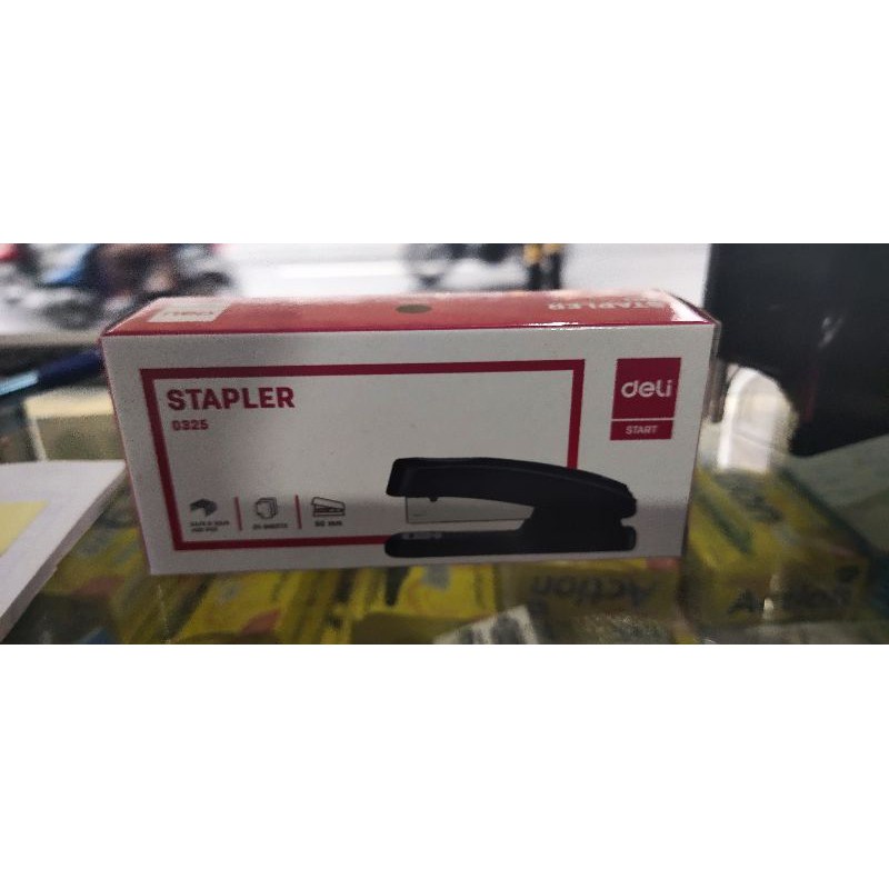 

Staples Besar Hd50