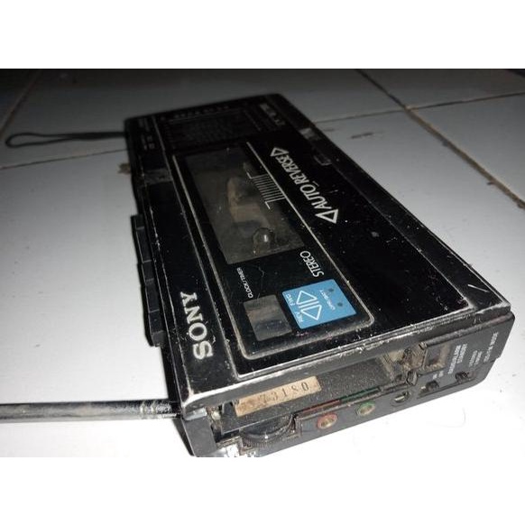 radio sony jadul