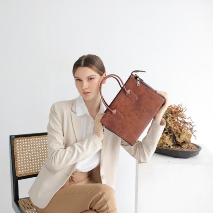 Sling Bag Tas Kerja Wanita BOSSY in WOOD & MYST