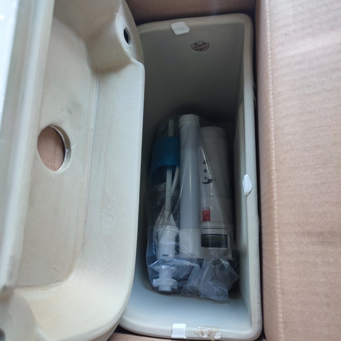 kloset duduk oulu putih