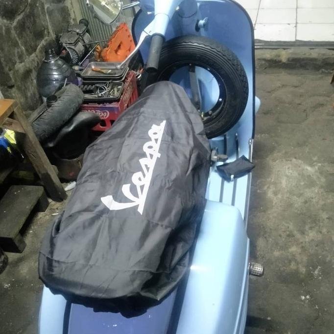 :>:>:>:>] Sarung jok motor vespa/ cover jok vespa/ pelindung jok