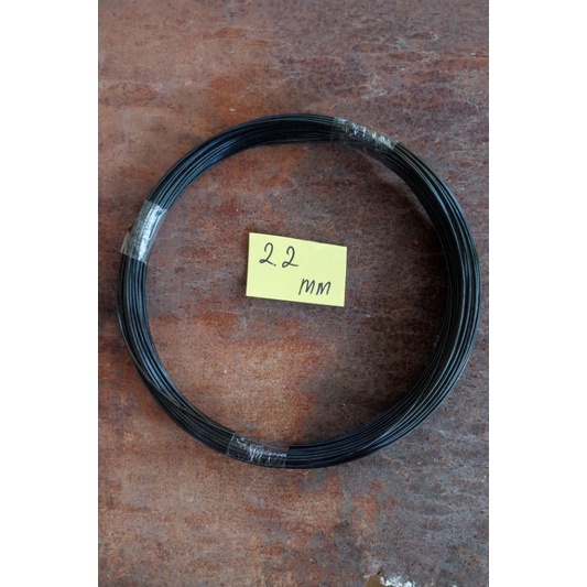 jeruji fiber warna hitam ukuran 2.2 mm untuk layangan naga/sangkar burung dll