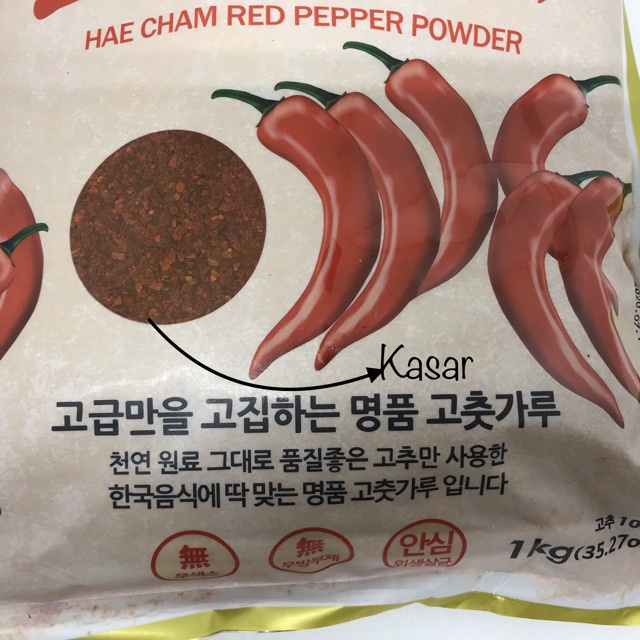 

Gochugaru Hot Pepper Flakes Powder (Bubuk Cabe Kasar / Halus ) - Isi 1Kg
