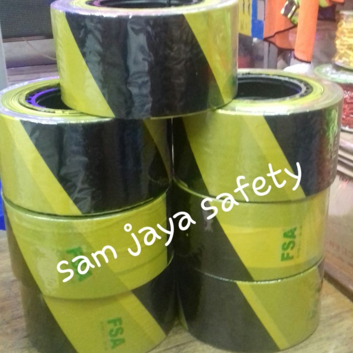 Police Line 500 Meter - Pembatas Proyek Berkualitas